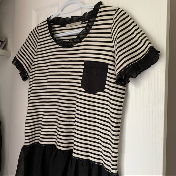 3 for $15 Pual Ce Cin Black & White Striped Dress - Picture 3 of 8